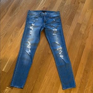 NWOT ankle cropped jeans